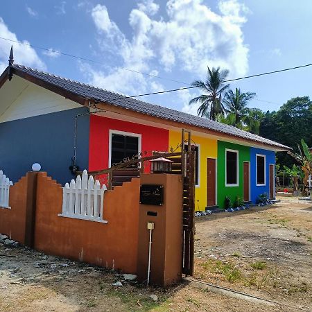 The Marak Village Kb - Mini Homestay Кота-Бару Экстерьер фото